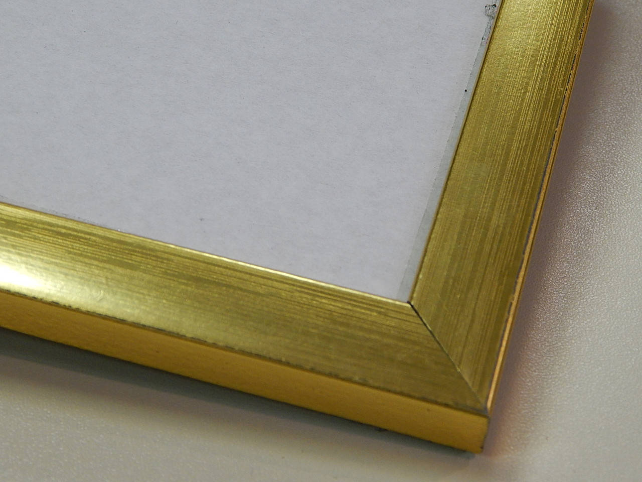 

Рамки для дипломов ,грамот,сертификатов. А4 (297х210). 16 мм.Золото., Золотистый