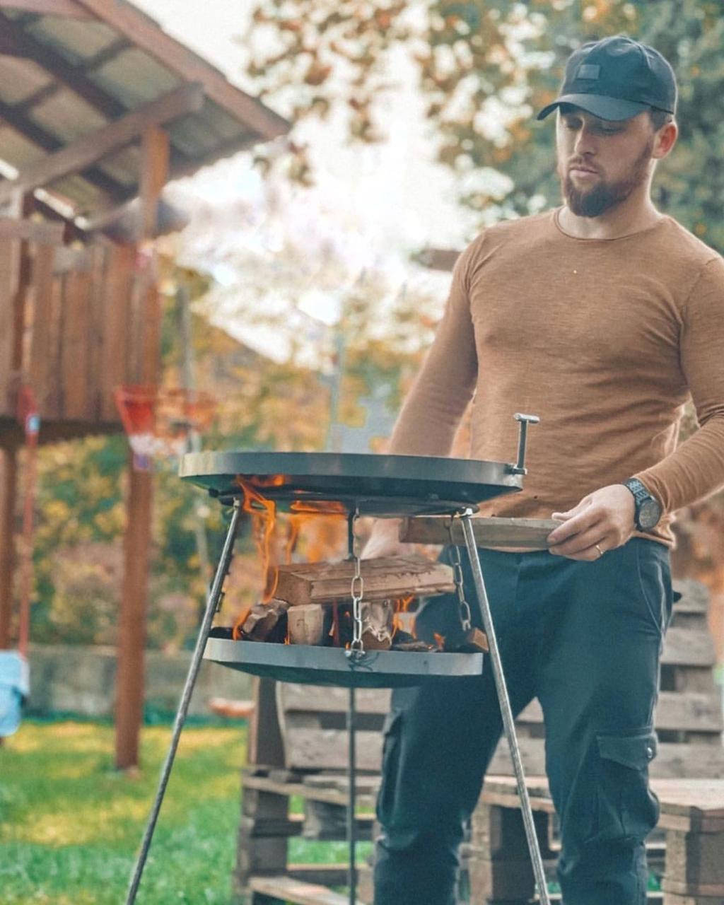 

Подарочный набор садж - сковорода из диска бороны 50 см с подставкой для огня с крышкой и чехлом Подарок мужу