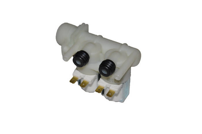

Клапан для стиральной машины Ariston, Indesit C00066518