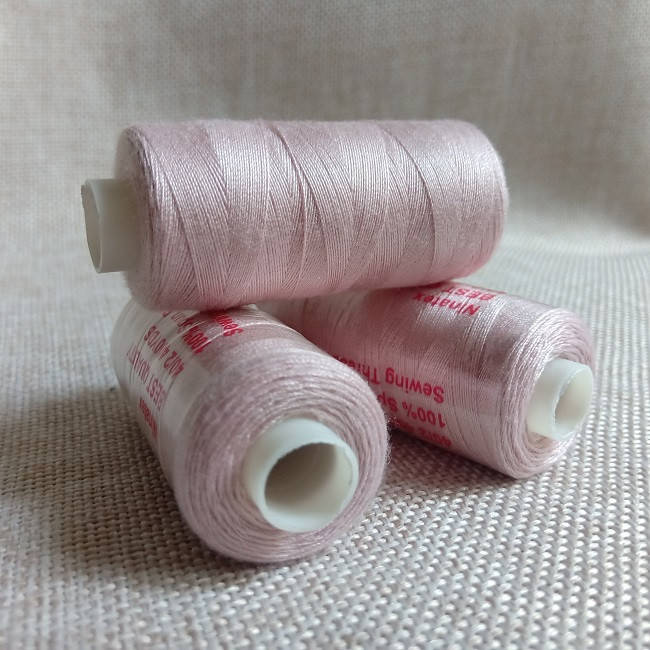 

Нить швейная Ninatex, 40/2 400 ярдов, бледно-розовый 178.