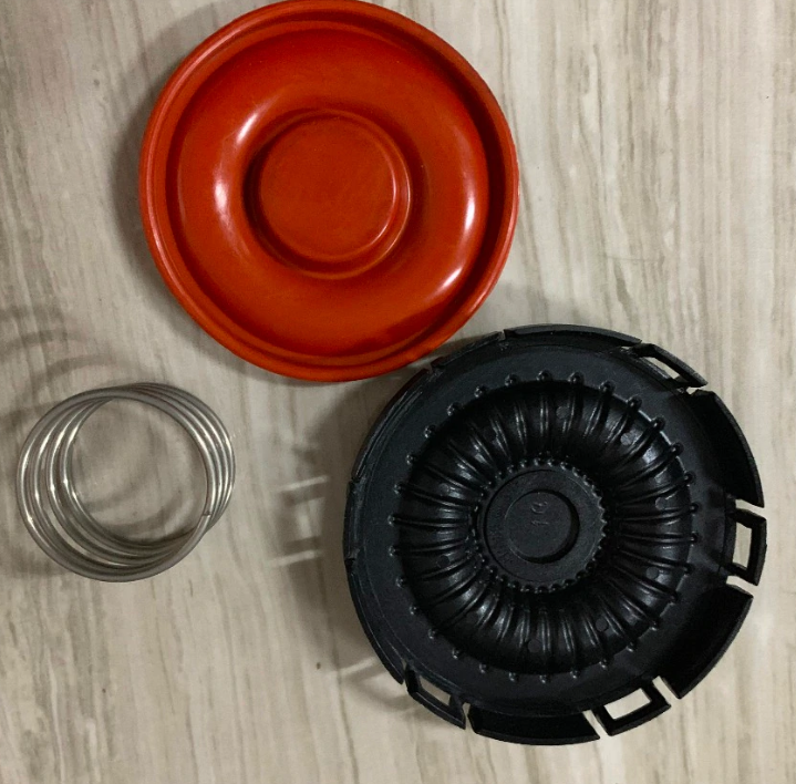 

Клапан вентиляции картерных газов для BMW N20 11127588412