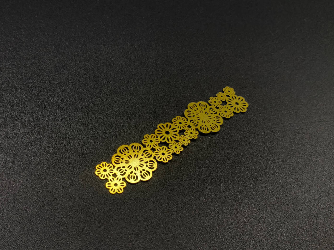 

Металлические изделия. Декор. 55х12мм