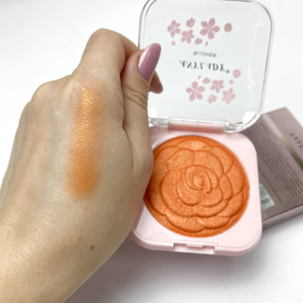 

Запеченные румяна ANYLADY 761 №01 Rose