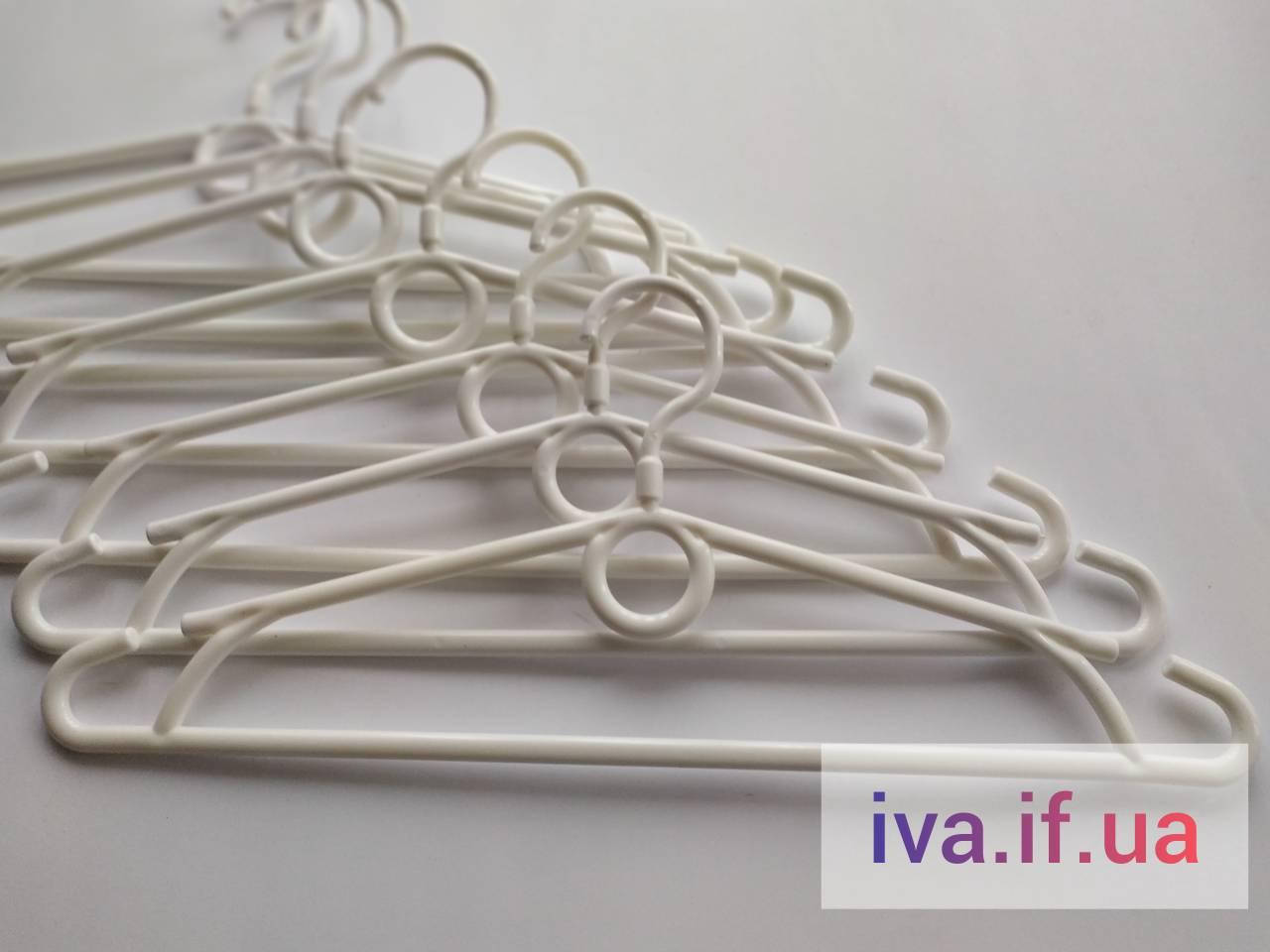 

Вішалка пластмасова для легкого одягу 40см (білого кольору), Белый