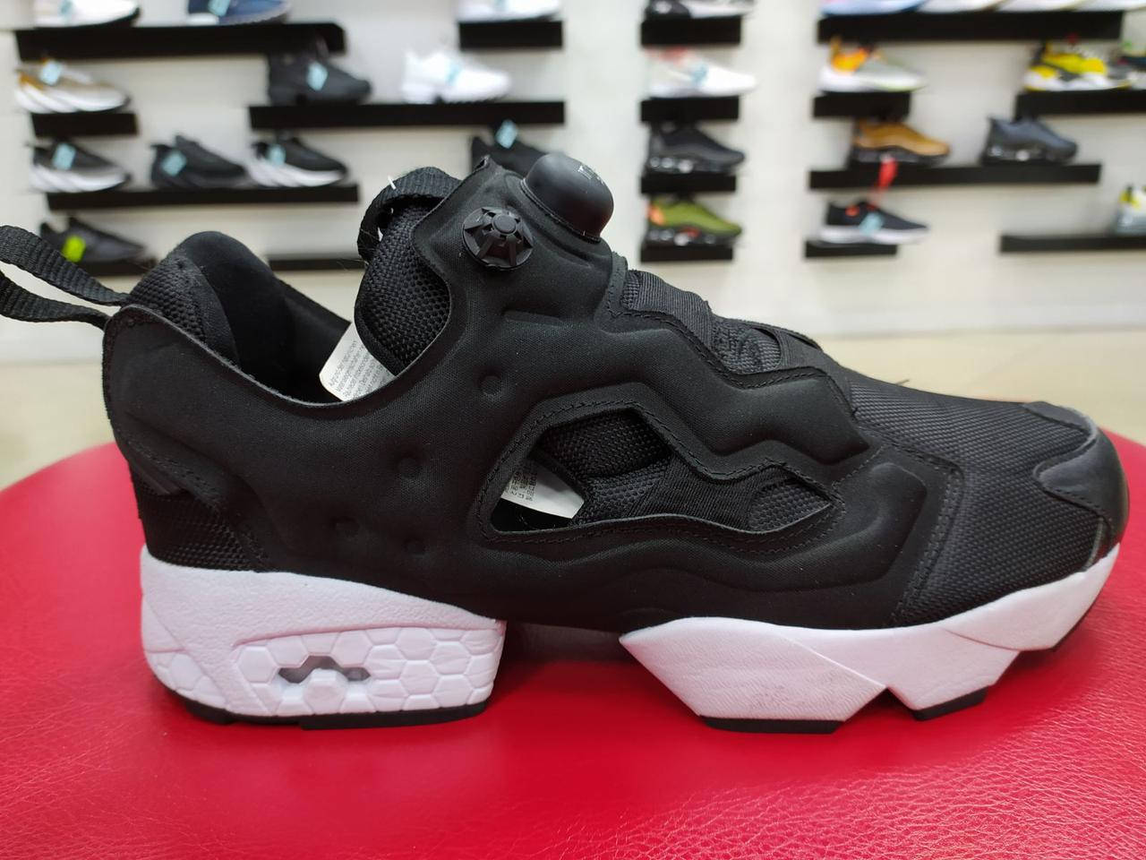 

Reebok Insta Pump мужские кроссовки, Черно-белый