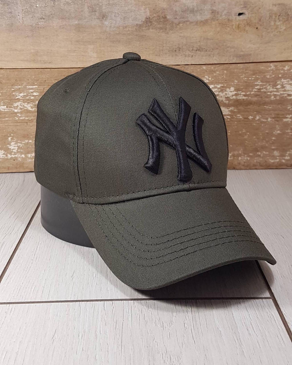 

Бейсболка New Era New York хакки олива защитный цвет