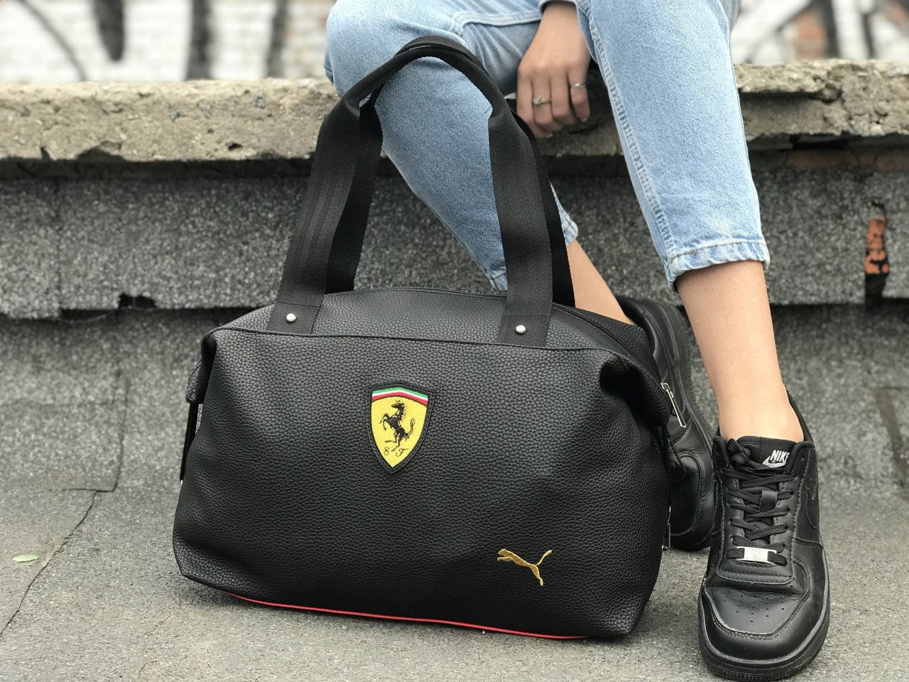 

Женский спортивная сумка Puma Ferrari, черная