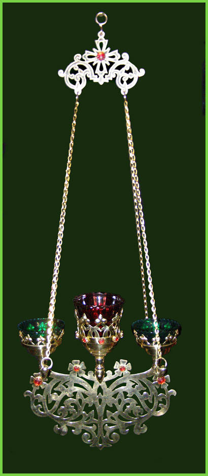 

Трёхлампадник подвесной с гравировкой из латуни