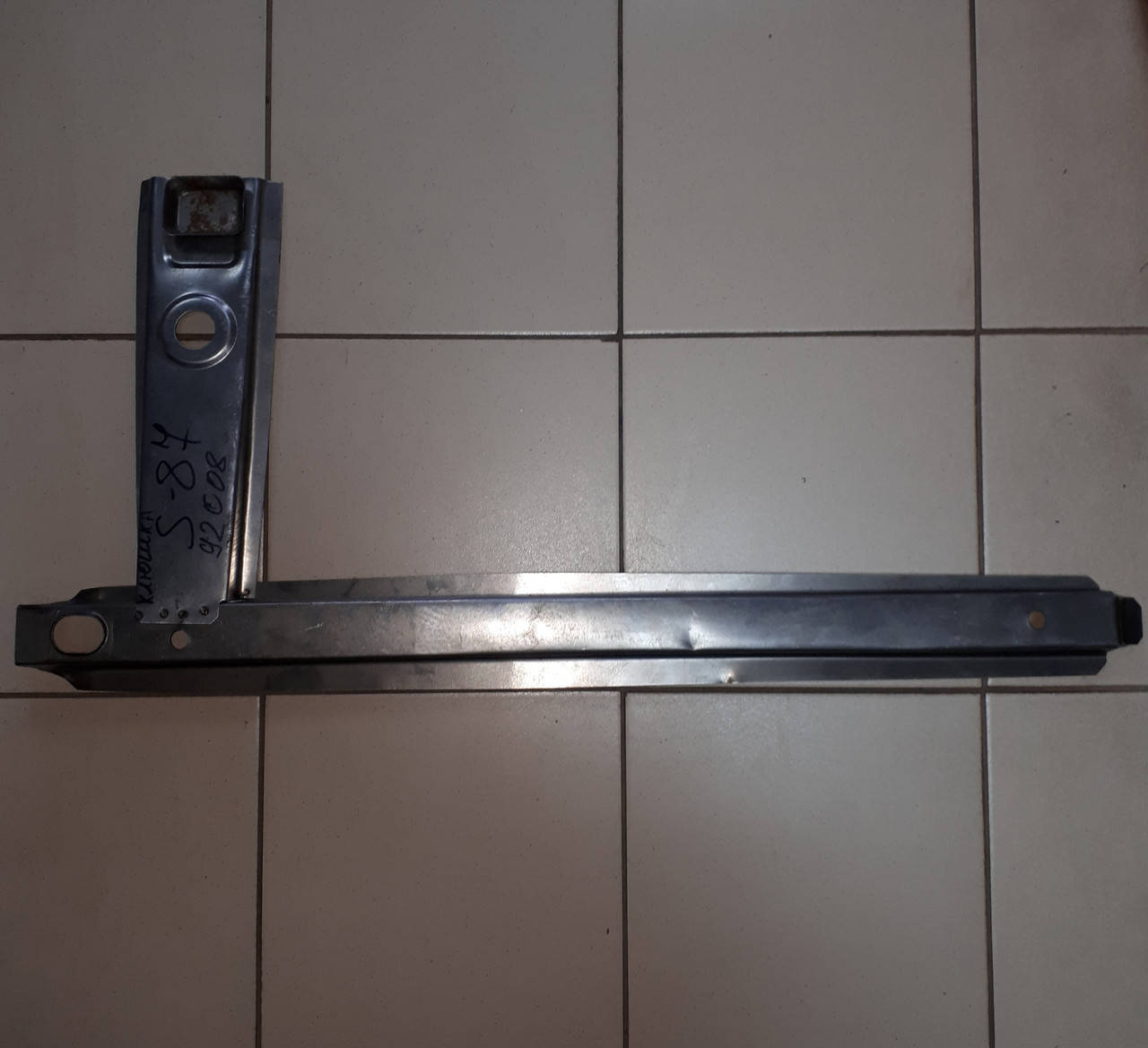 

Лонжерон клюшка в сборе нового образца хлист ВАЗ 2101 2102 2103 2104 2105 2106 2107