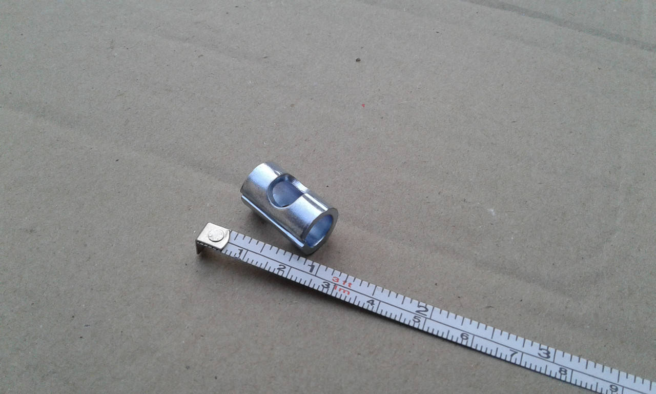 

Втулка натяжителя троса Ява 634\638