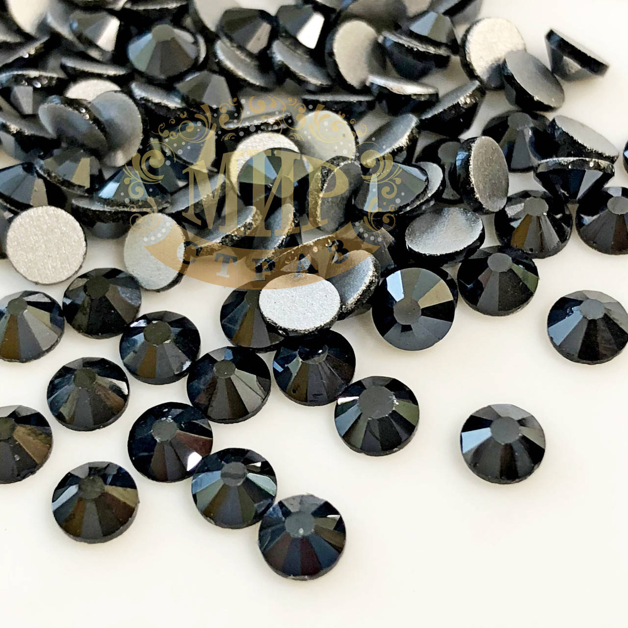 

Стразы DMC Premium, цвет Jet Hematite, ss16(4мм), 100шт.