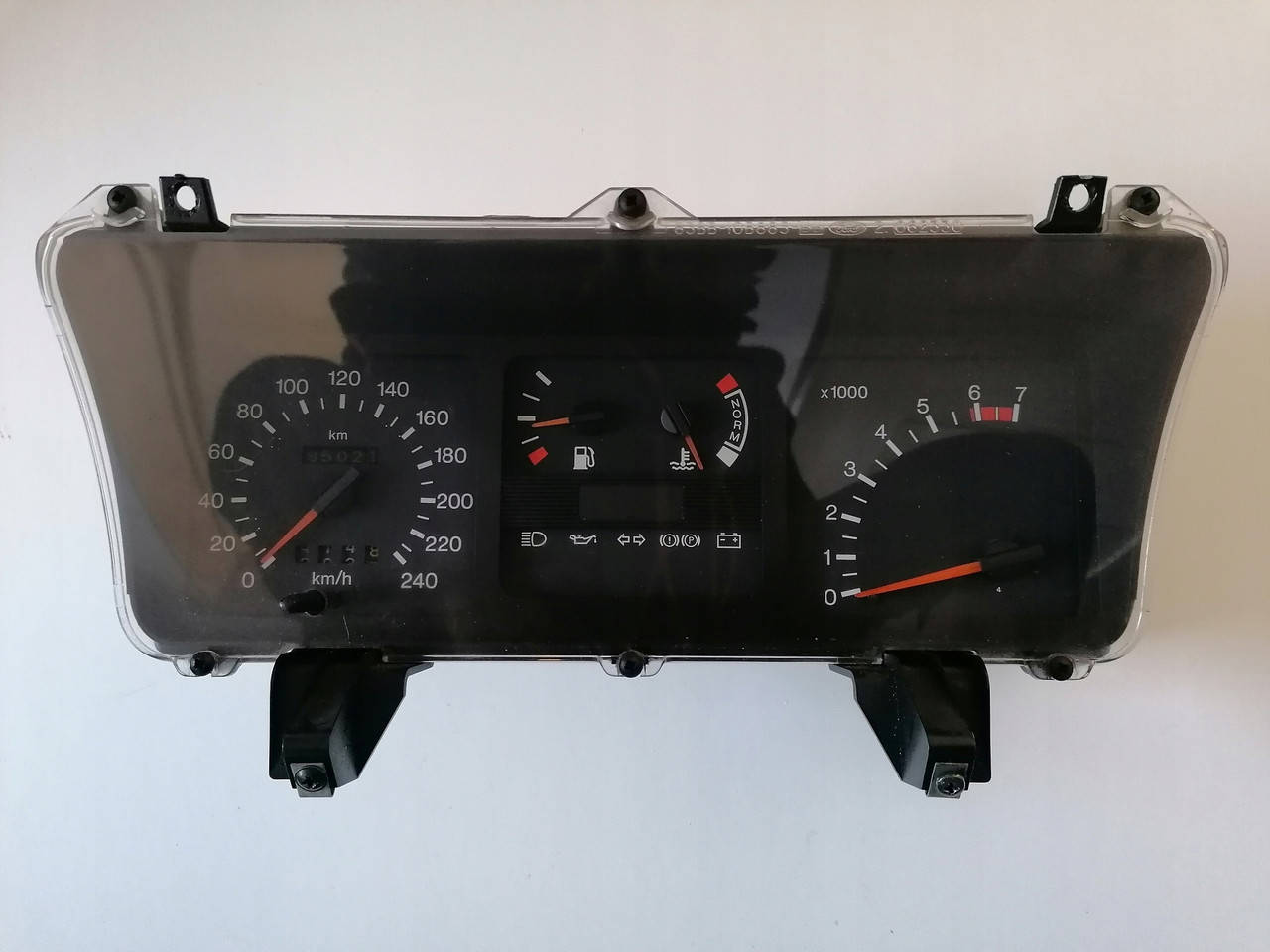 

Панель приборов FORD SIERRA ЧАСЫ Бенз. под заказ 2-4 дн