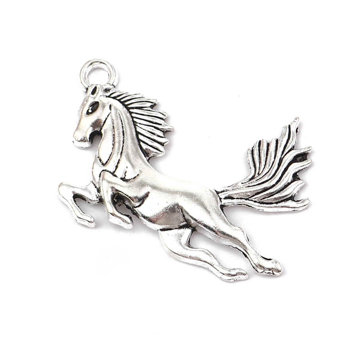 

Подвеска Лошадь, Цинковый сплав, Античное серебро, Ажурная резьба, 43 мм x 43 мм