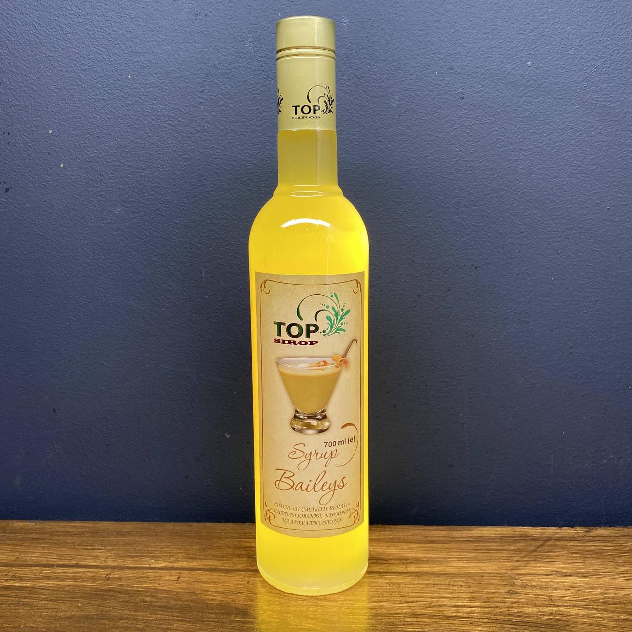 

Cироп "Бейлис" 900г. для кофе, коктелей, выпечки ТМ "TOP Sirop" в стекле 700мл