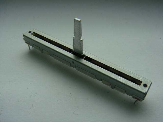 

Фейдер-питч DCV1011 для Pioneer CMX3000, CMX5000, MEP7000, XDJ-RR, DDJ-WEGO, DDJ-ERGO DDJ-SR2, DDJ400