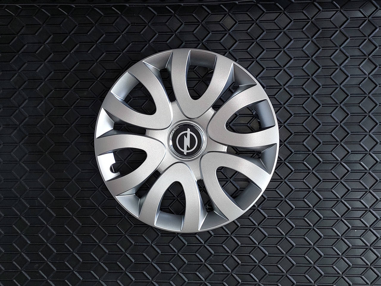 

Колпаки на колеса r15 на Опель SKS 330