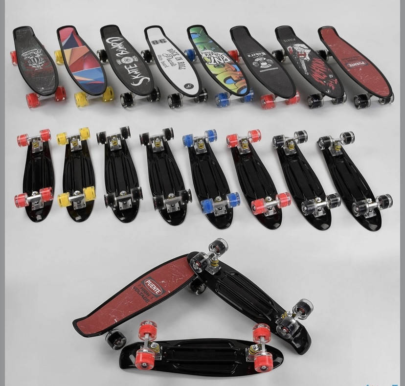 

Скейт пенниборд "Penny Board" с принтом, светящиеся колеса