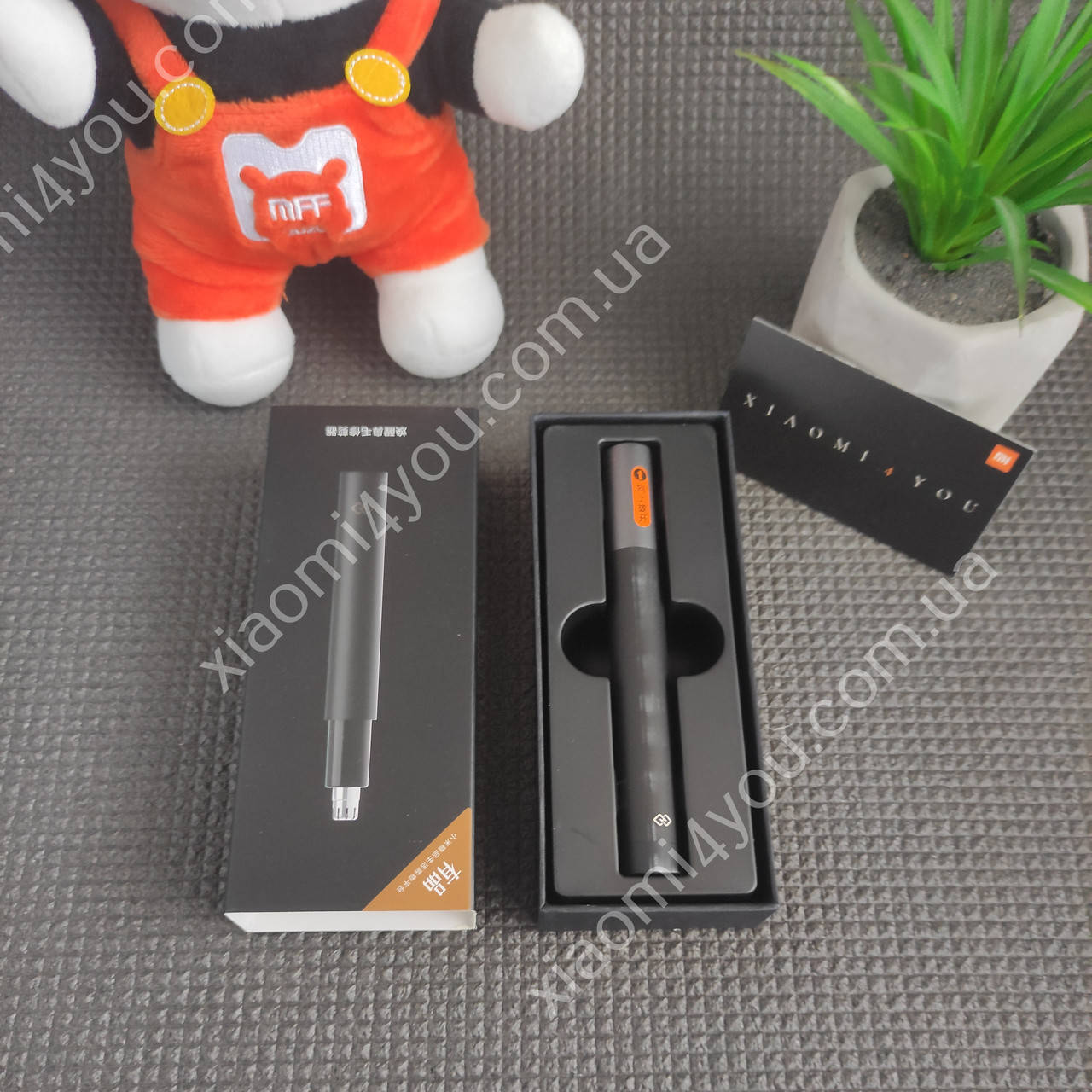 

Триммер для носа и ушей Xiaomi Handx Rejuvenating Mini Nose Hair Trimmer HN1