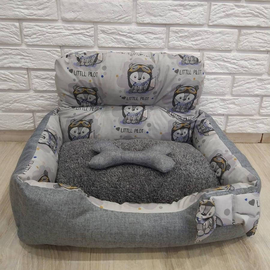 

Лежак "Диванчик" Серый лисята 35*50 см
