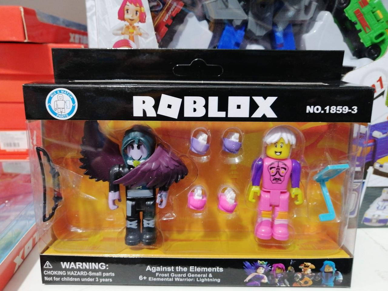 

Игровой набор Роблокс фигурки 2 персонажа и аксесуары Roblox