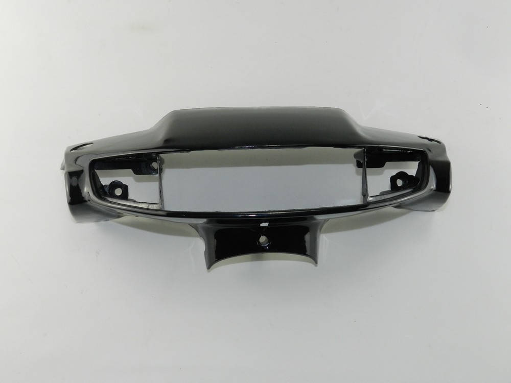 

Пластик головы под фару Honda (Хонда) Dio-18