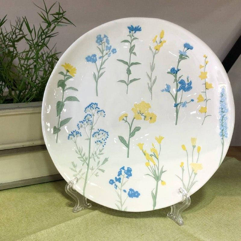 

Тарелка фарфоровая "Fleurs" (21 см), Белый