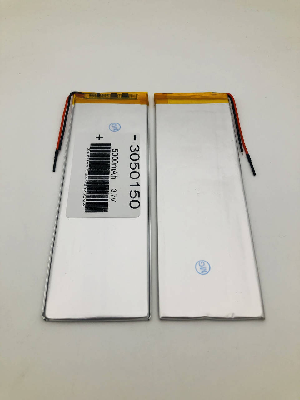 

Аккумулятор универсальный, размер 145*50*3, 2 pin, Li-ion, 3.7V, 5000mAh (3050150P)