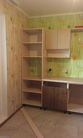 Левый угол кухни, подготовка к установке фасадов