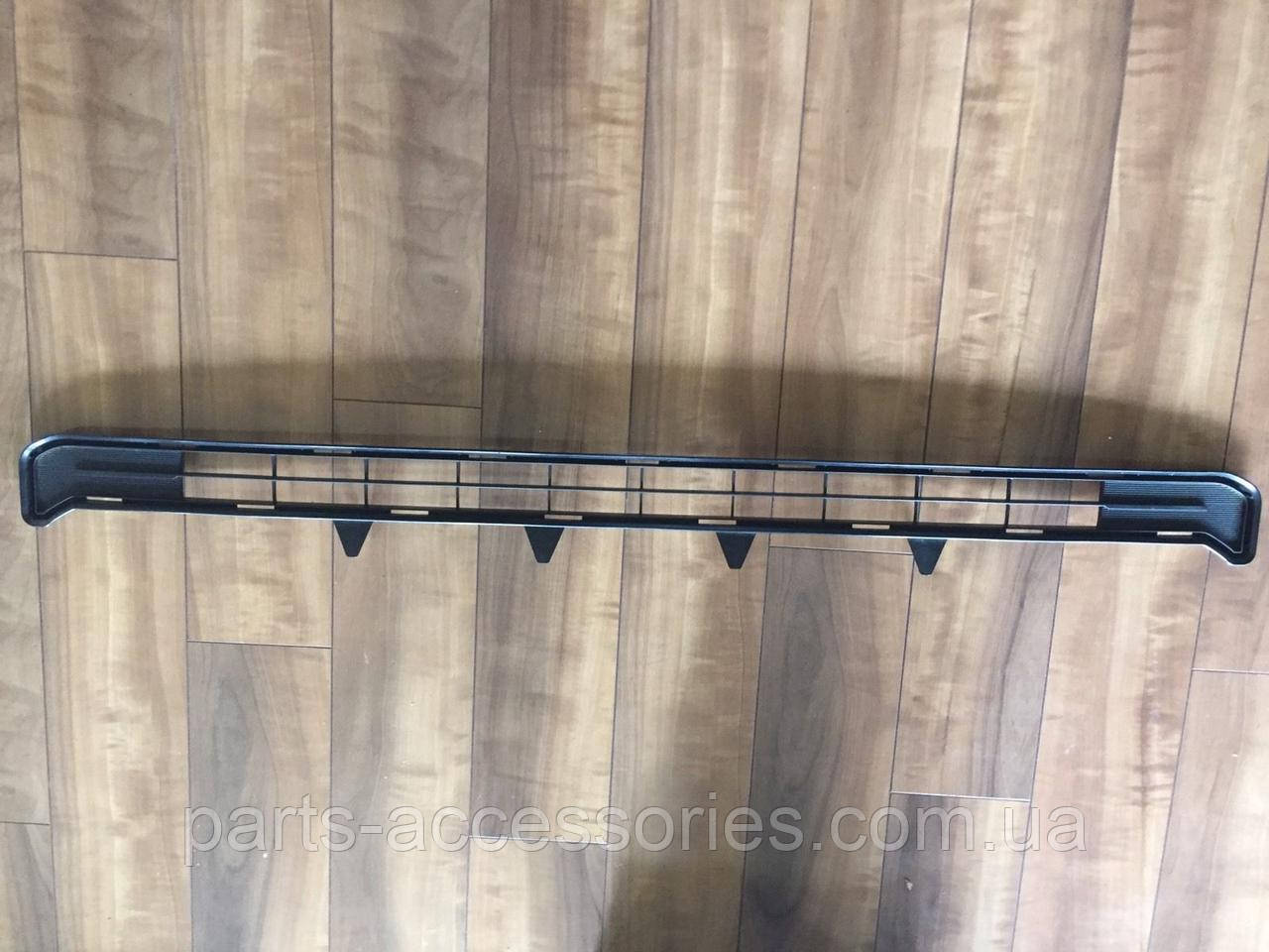 Решітка в капот Toyota Tundra 2014-2017 Нова Оригінал, фото 1