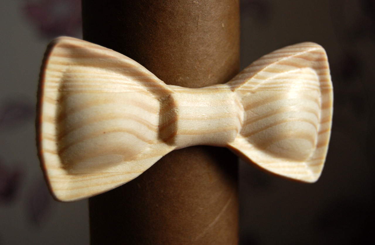 Деревянная бабочка галстук 3D Альбинос - 4 ручной работы, серия Зиррикот - фото 1 - id-p539751837