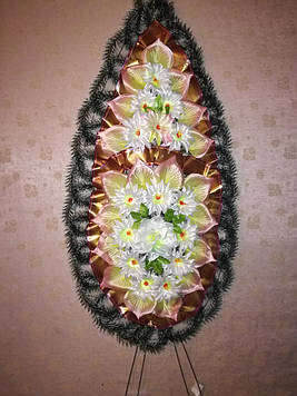 Вінок похоронний з штучних квітів (Косичка Висока №1), розміри 165*60см, доставка по Україні.