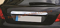 Накладка над номером на кришку багажника Omsa на Ford C-Max 2003-2010