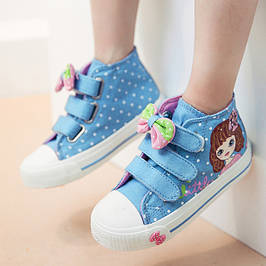 ВЗУТТЯ ДЛЯ ДІВЧАТОК