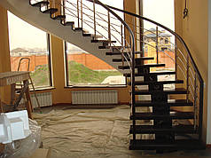 Драбини на прямому косоурі