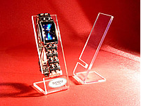 Підставка під годинник із логотипом