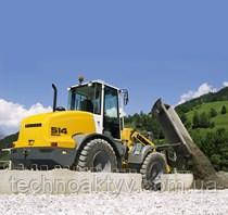 L 514 Stereo Опрокидывающая нагрузка 4 640 - 5 680 кг Объем ковша 1,50 - 2,50 м³ Рабочий вес 8 350 - 9 660 кг Мощн. Брутто по ISO 3046 77 кВт / 105 л.с. L 514 Stereo Опрокидывающая нагрузка 4 640 - 5 680 кг Объем ковша 1,50 - 2,50 м³ Рабочий вес 8 350 - 9 660 кг Мощн. Брутто по ISO 3046 77 кВт / 105 л.с.