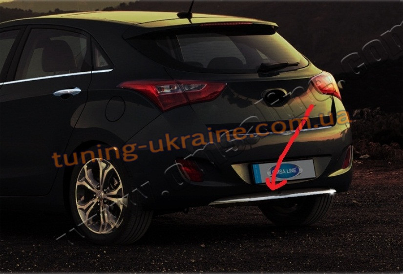 Накладка на задній бампер низ Omsa на Hyundai i30 2012-2015 хетчбек