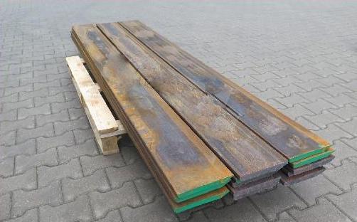 Ніж ковша  300X35 ТВЕРДІСТЬЮ 500HB ET3035R1 з отворами та без отворів