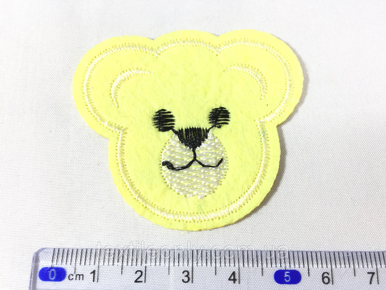 Нашивка Ведмедик Teddy bear жовтий 50х50 мм