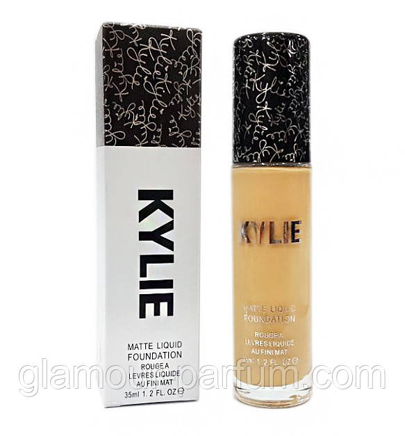 Тональний крем Kylie Matte Liquid Foundation (Калі Мате Ліквід Фундейш)