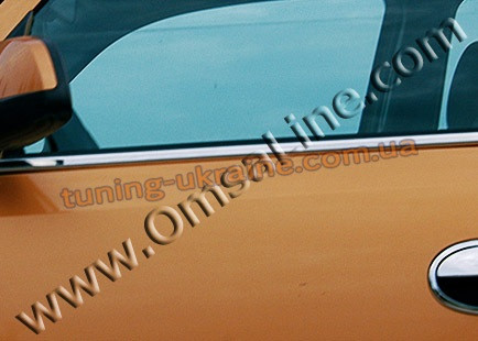 Нижні молдинги стекол Omsa на Opel Corsa C 2000-2006