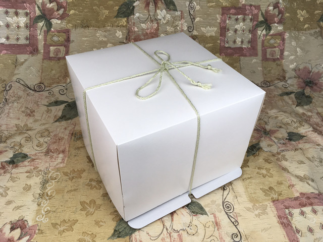 Коробка для тортів