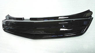 Решітка радіатора Лада Пріора SE рестайлінг 2 широкі смуги чорна