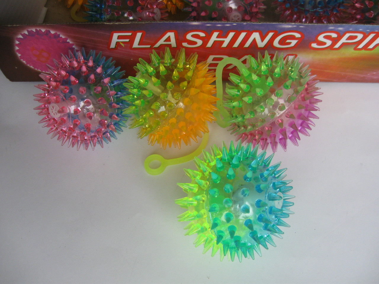 М'ячик їжачок на гумці світиться з пискавкою 6 см, фото 1