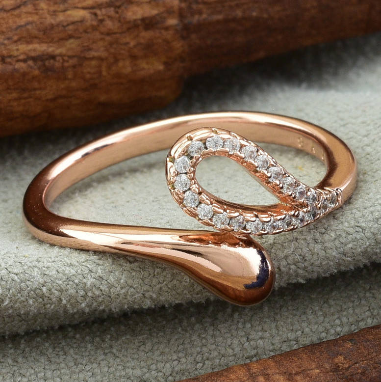 

Кольцо Xuping 15181 ширина 11 мм белые фианиты позолота РО размер 16