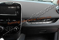 Накладка на переднюю консоль Omsa на Renault Clio 2012