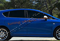 Нижні молдинги стекол Omsa на Seat Leon 2005-2012