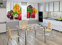 Фото Шторы для кухни "Ягоды и фрукты" 2,0м*2,9м (2 полотна по 1,45м), тесьма