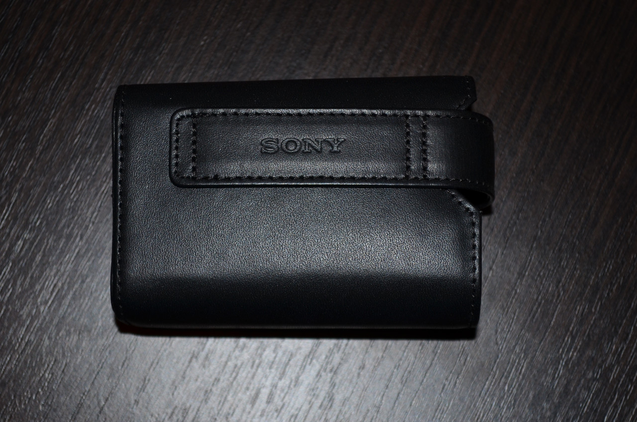 Шкіряний чохол для фотоапаратів SONY LCS-WG