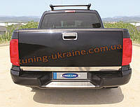 Кромка на багажник Omsa на Volkswagen Amarok 2010